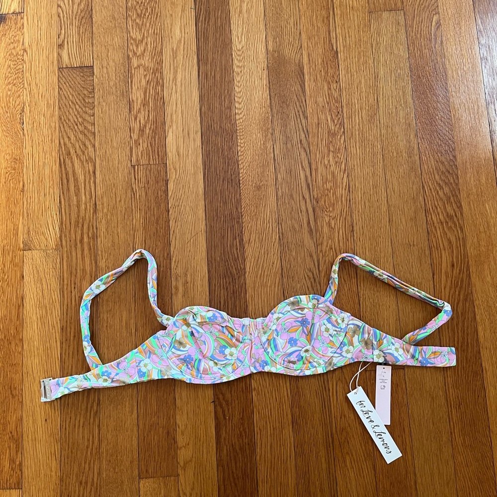 NWT For Love & Lemons Devon Swim Bikini Top Sz Small